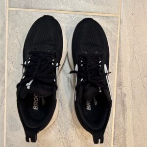 Brooks Glyercin 22 black